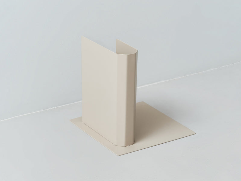 Fulcrum｜POLY-Book stand ブックスタンド｜sand